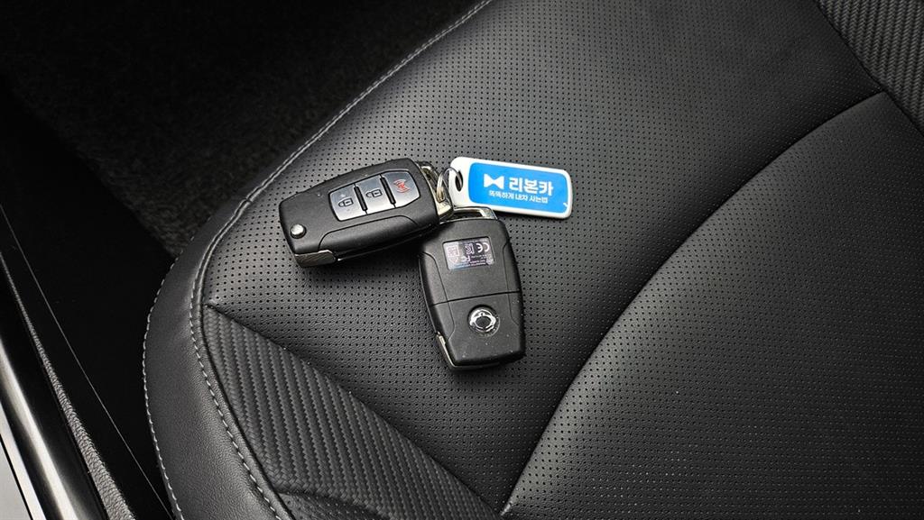 Ssangyong Tivoli 2020 Blanco - Importación desde Corea - HF Imports Iquique - Foto 14