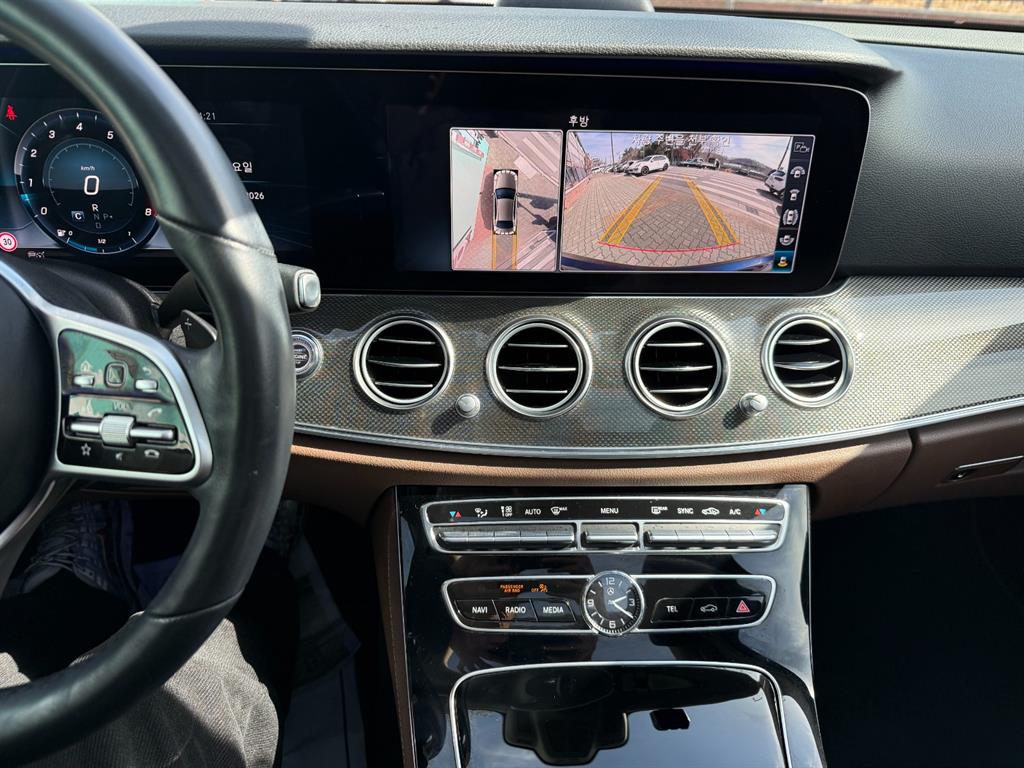 Mercedes Benz E class 2020 Azul - Importación desde Corea - HF Imports Iquique - Foto 13