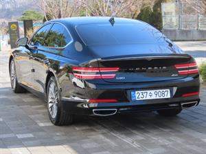 Genesis G80 - Vista 8