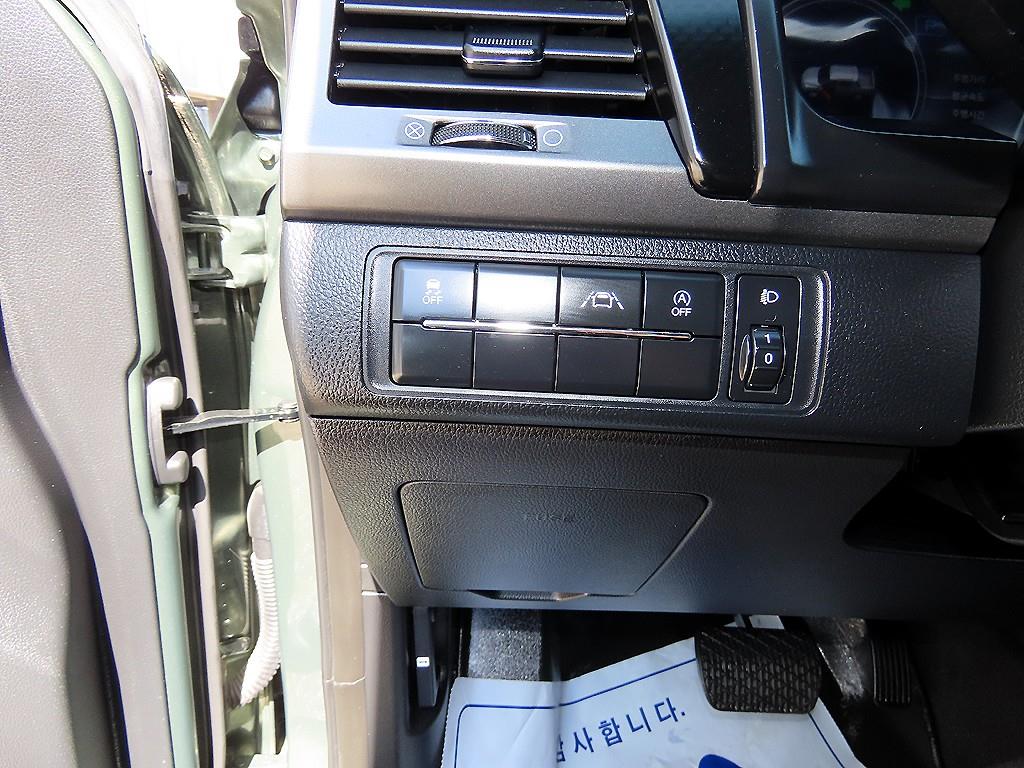 Ssangyong Rexton 2023 Verde - Importación desde Corea - HF Imports Iquique - Foto 13