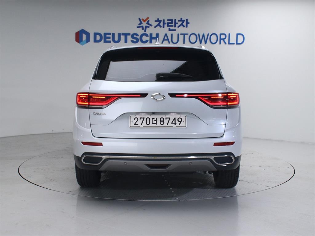 SAMSUNG QM6 - Vista 4