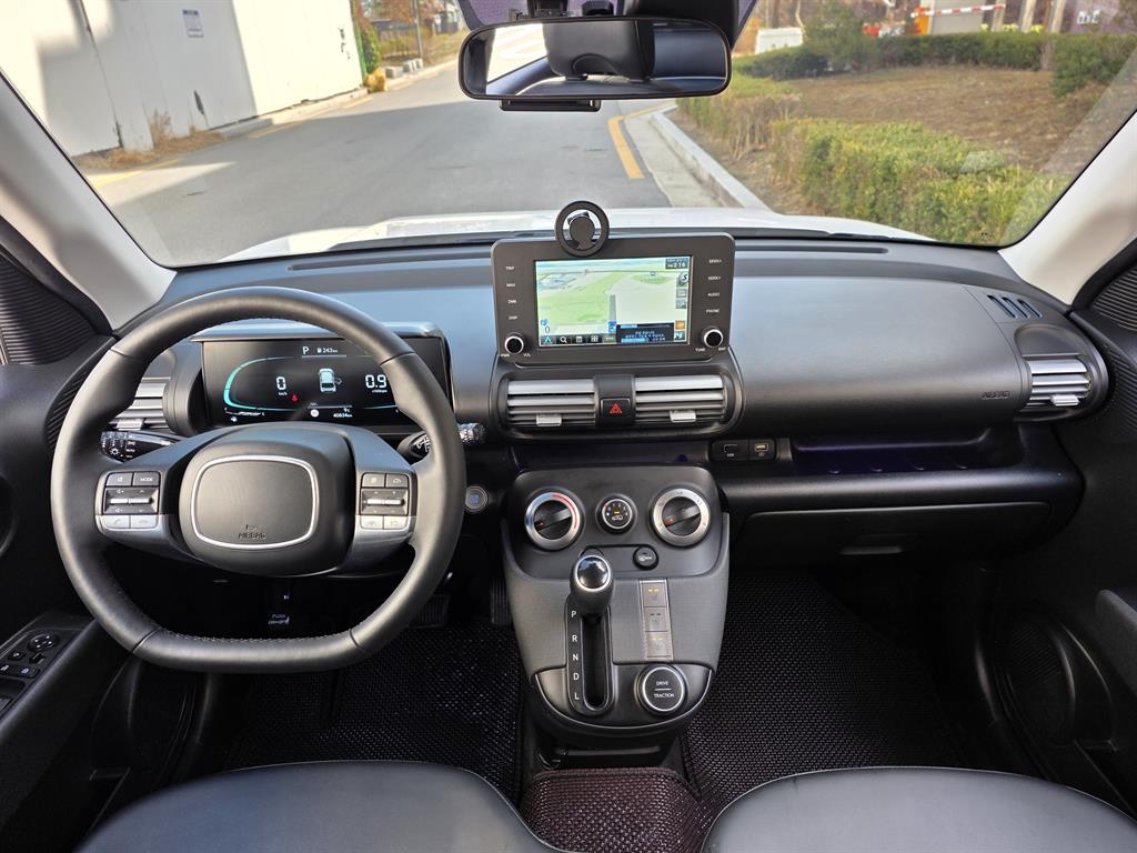 HYUNDAI Casper - Vista 11