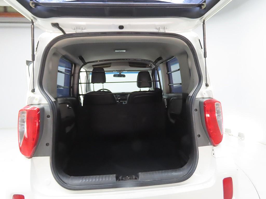 KIA Ray 2017 Blanco - Importación desde Corea - HF Imports Iquique - Foto 9