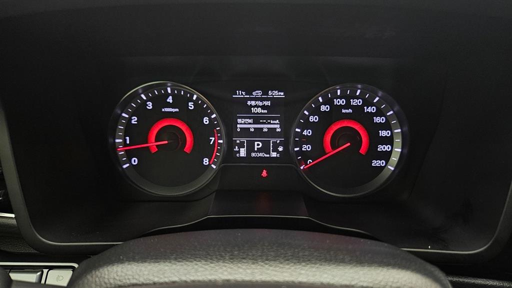 Ssangyong Tivoli - Vista 9