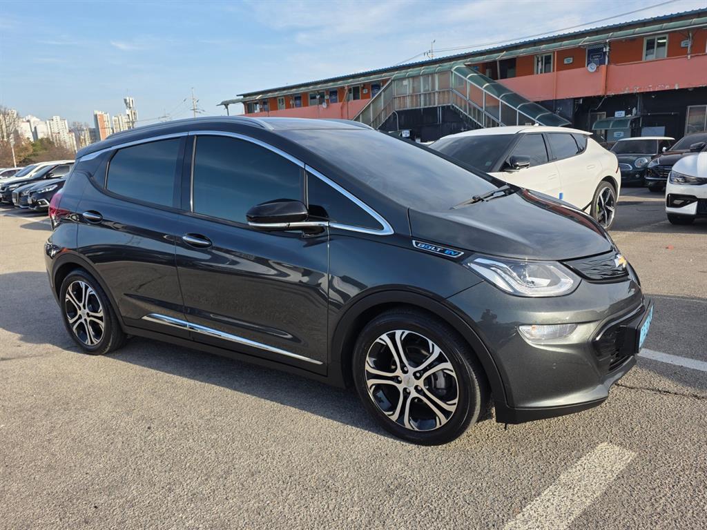 Chevrolet Bolt - Vista 2
