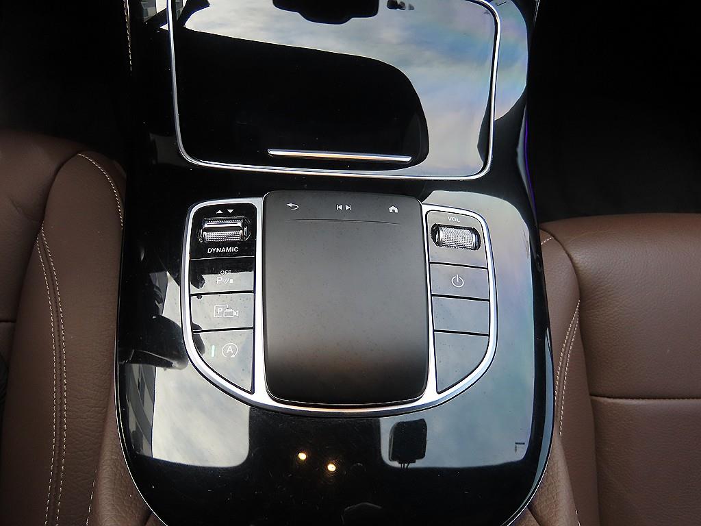 Mercedes Benz E class 2021 Blanco - Importación desde Corea - HF Imports Iquique - Foto 13