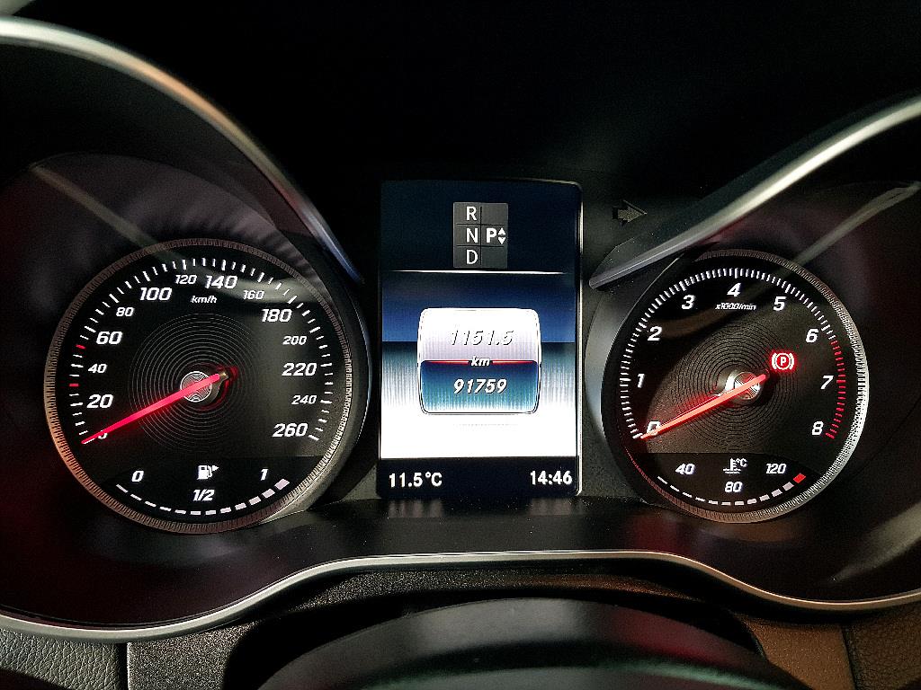 Mercedes Benz C Class - Vista 7