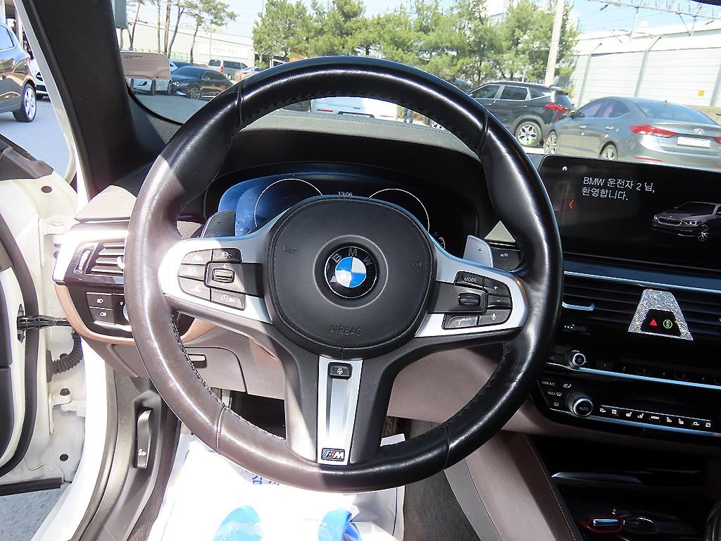 BMW 5 Series - Vista 8