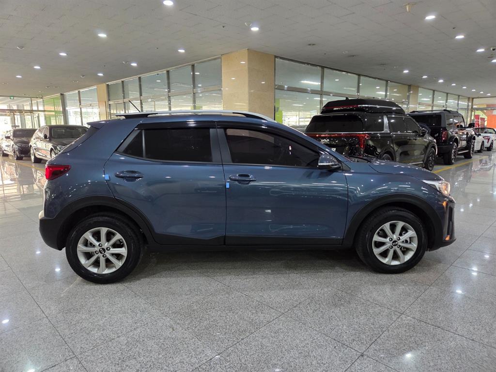 KIA Stonic - Vista 5