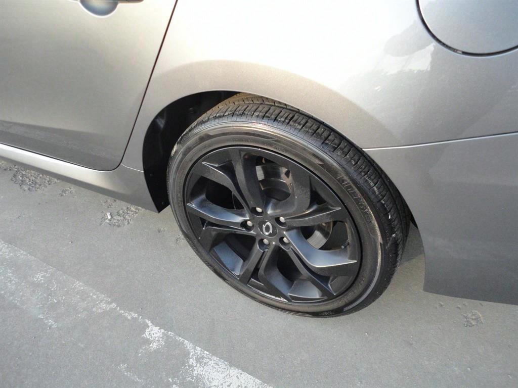 SAMSUNG SM7 - Vista 9