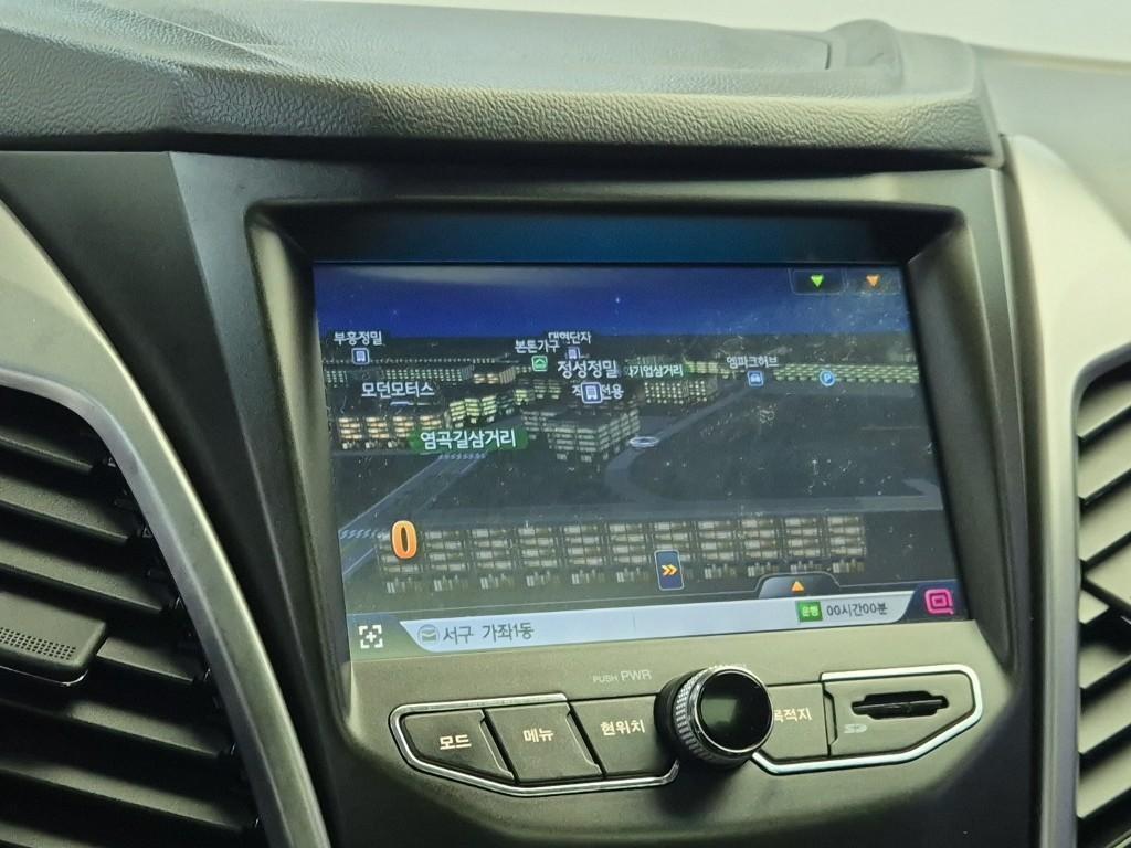 Ssangyong Korando 2014 Blanco - Importación desde Corea - HF Imports Iquique - Foto 14