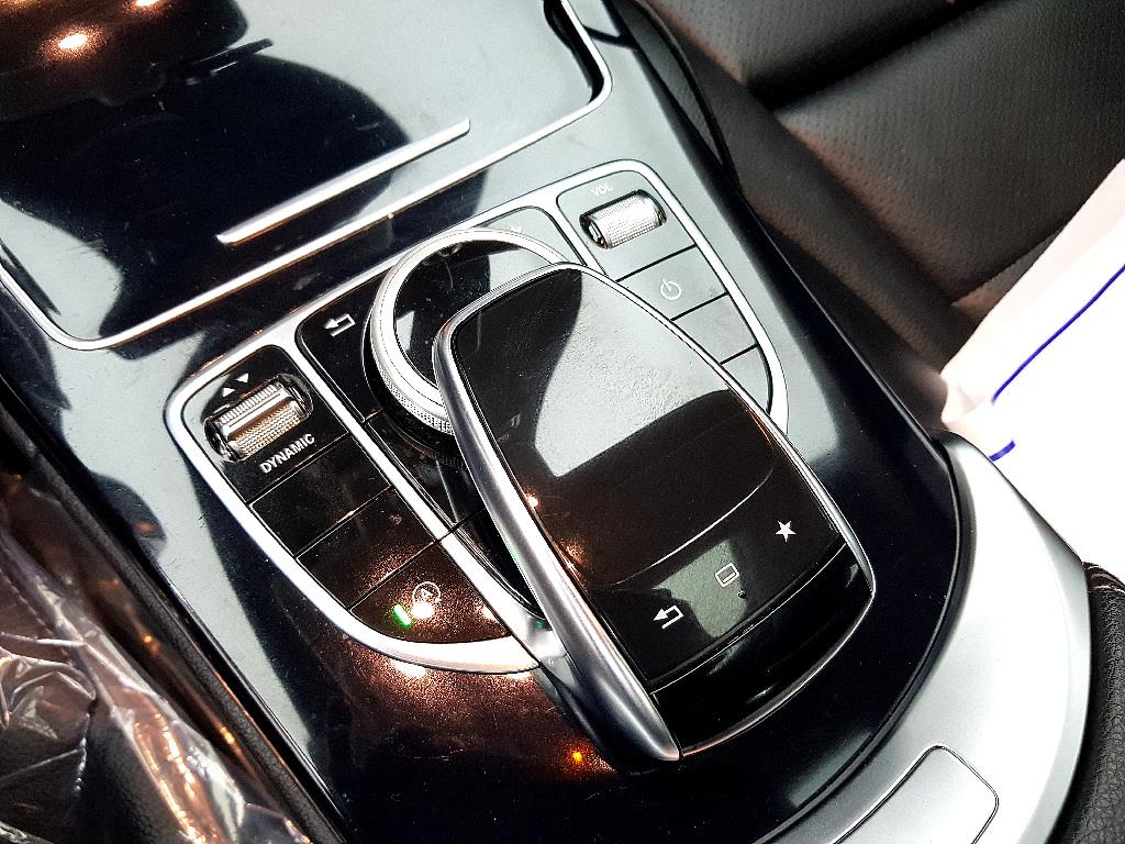 Mercedes Benz C Class 2016 Plateado - Importación desde Corea - HF Imports Iquique - Foto 13