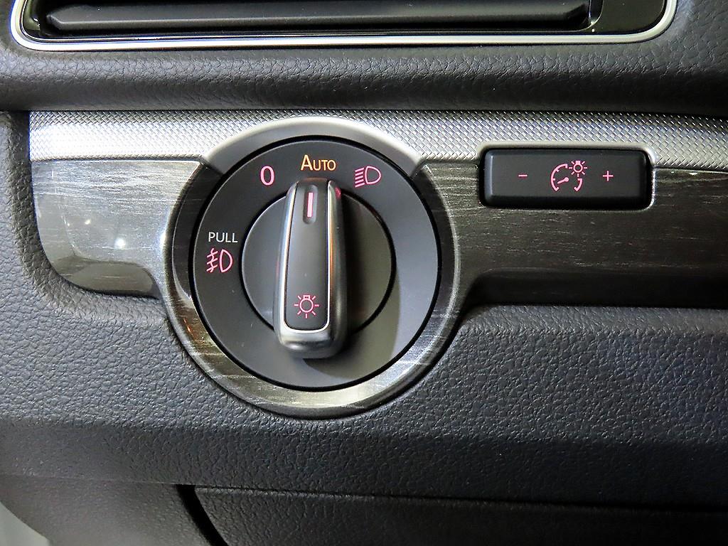 Volkswagen Passat 2018 - Importación desde Corea - HF Imports Iquique - Foto 13