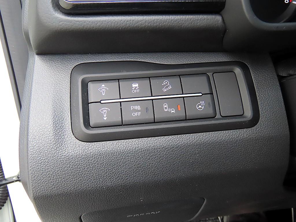 Ssangyong Tivoli - Vista 12