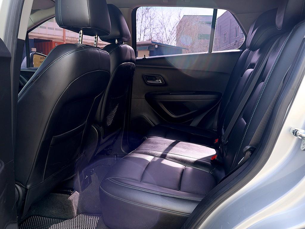 Chevrolet Trax 2016 Gris - Importación desde Corea - HF Imports Iquique - Foto 13