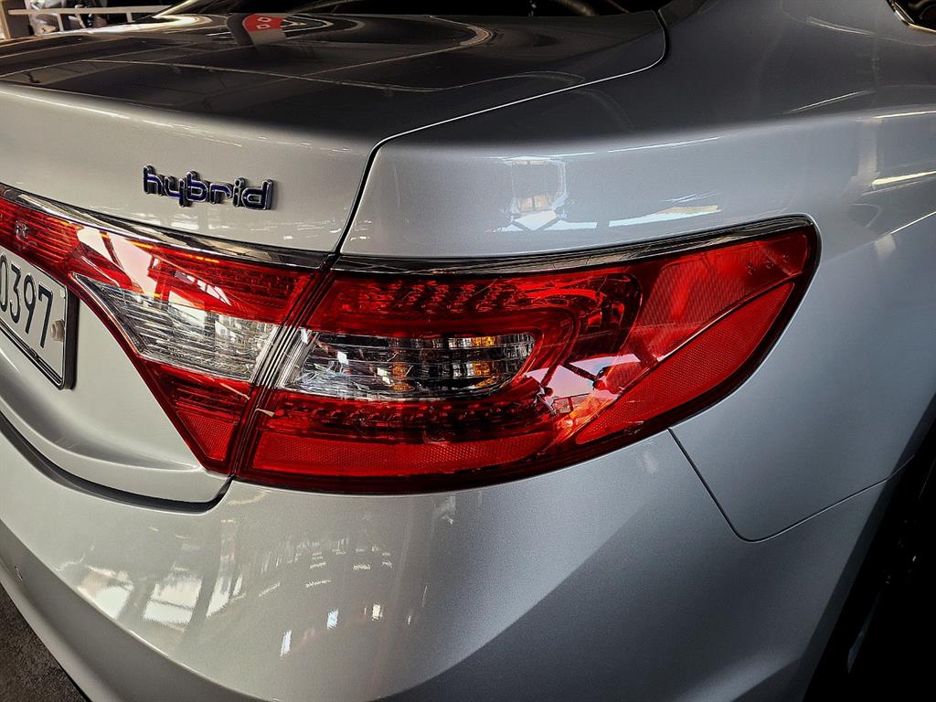 HYUNDAI Grandeur 2016 Gris - Importación desde Corea - HF Imports Iquique - Foto 14