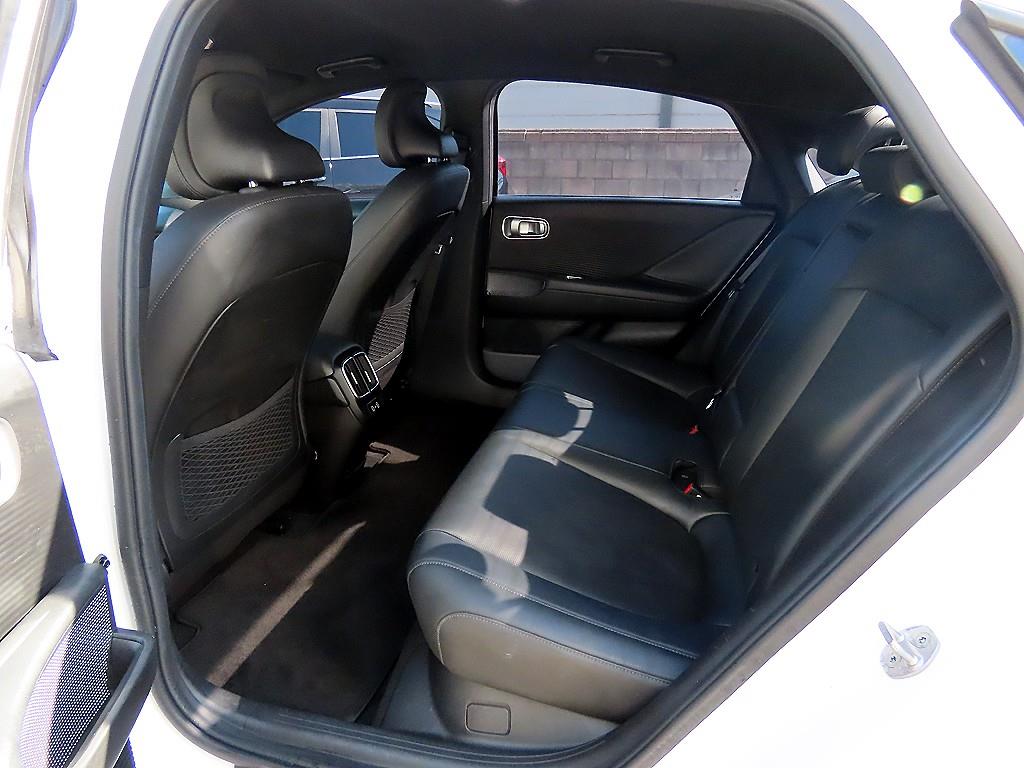 HYUNDAI Ioniq 6 - Vista 6