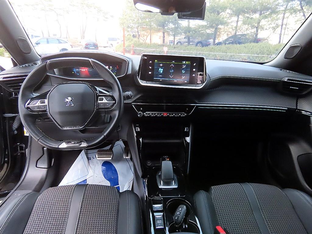 Peugeot 2008 - Vista 7