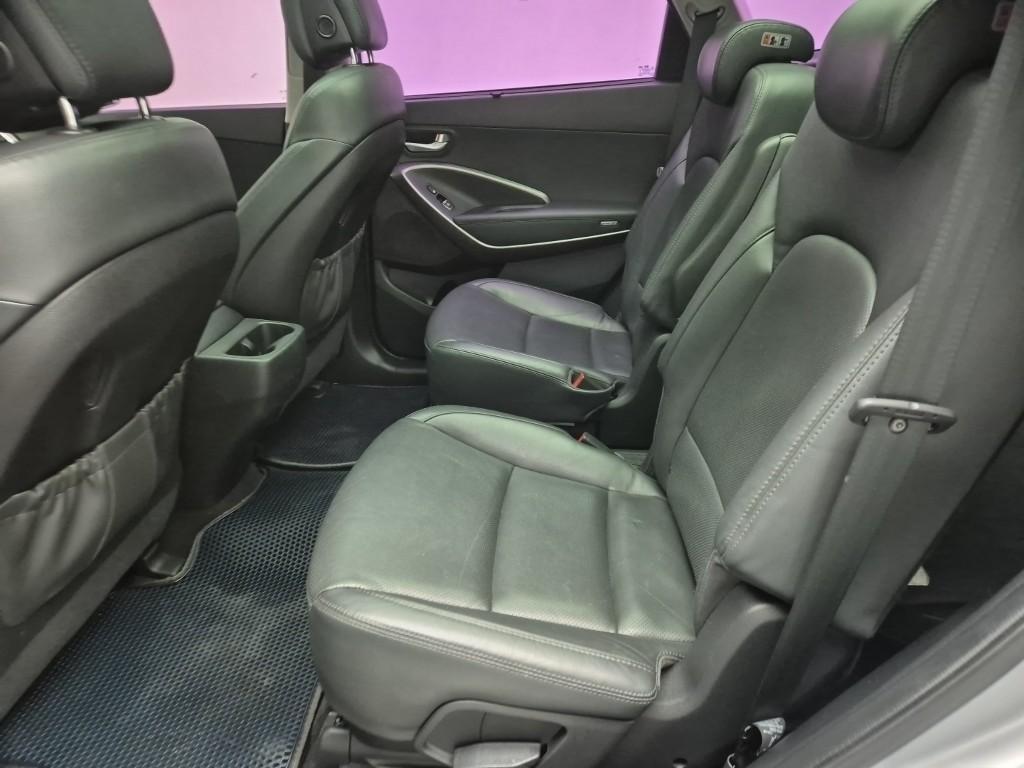 HYUNDAI Maxcruz - Vista 12