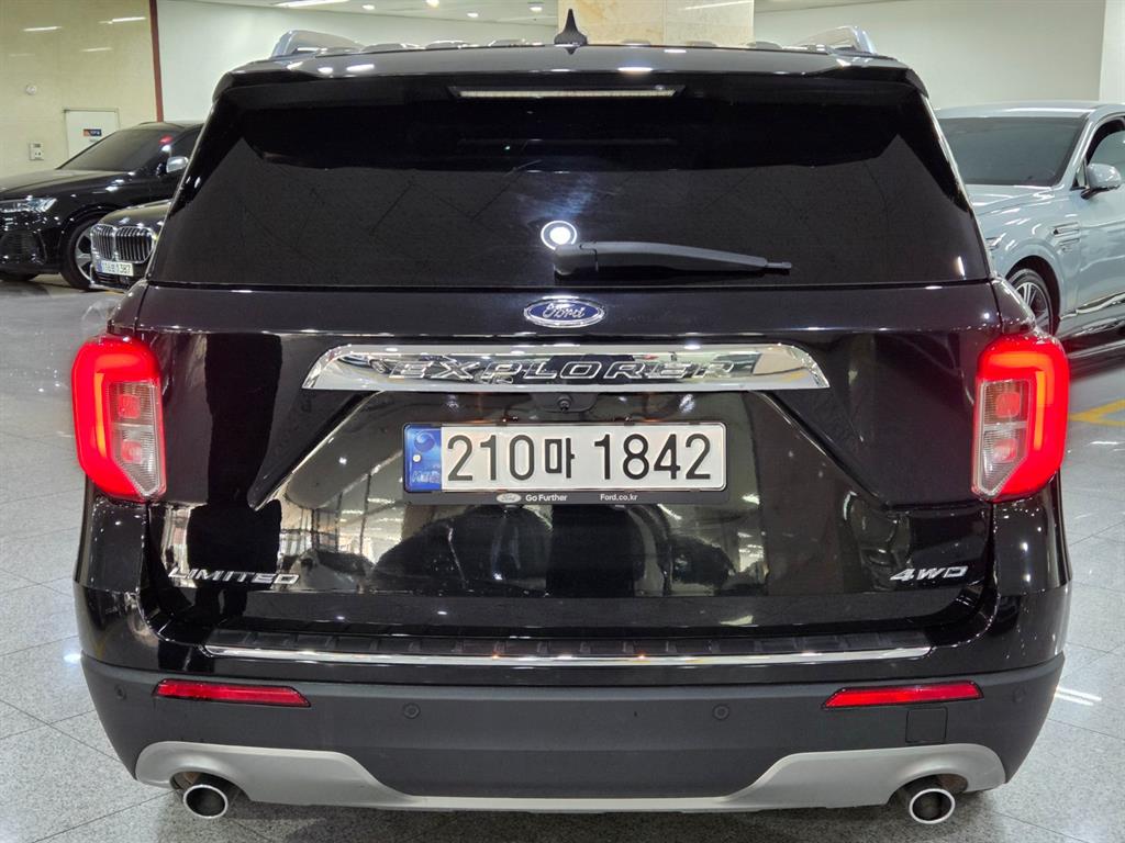 Ford Explorer - Vista 4