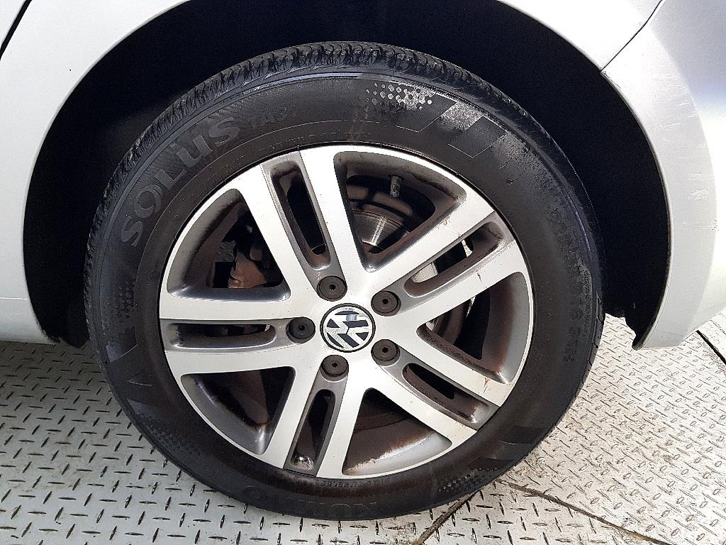 Volkswagen Golf 2010 Plateado - Importación desde Corea - HF Imports Iquique - Foto 20