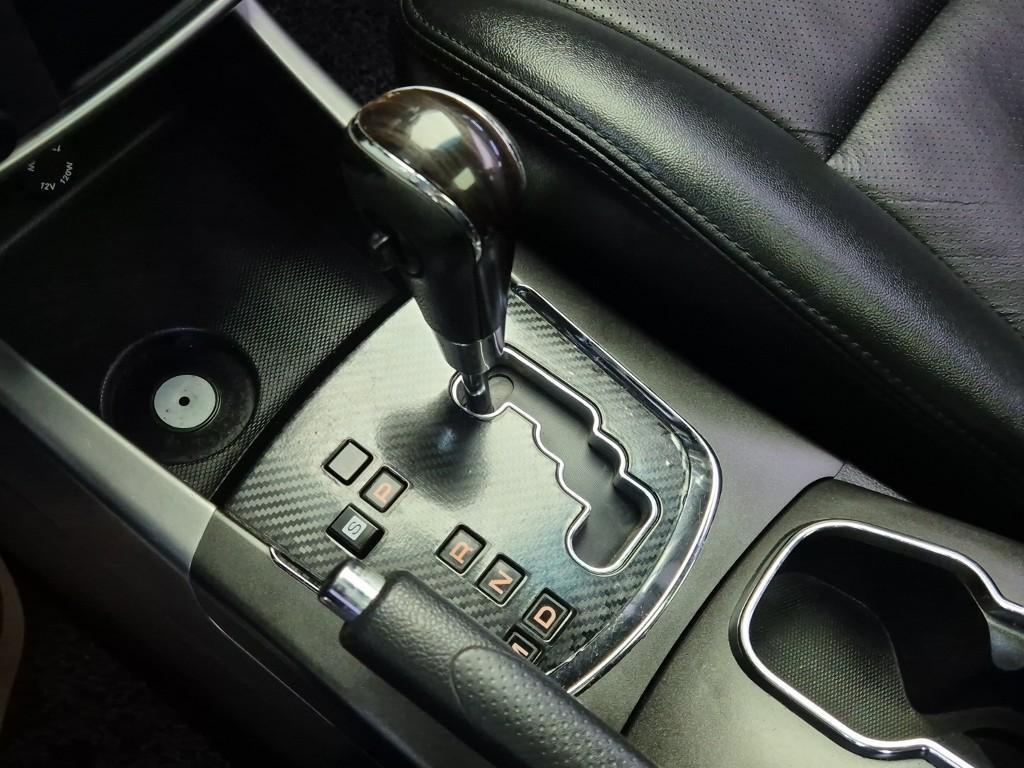 Ssangyong Korando - Vista 8