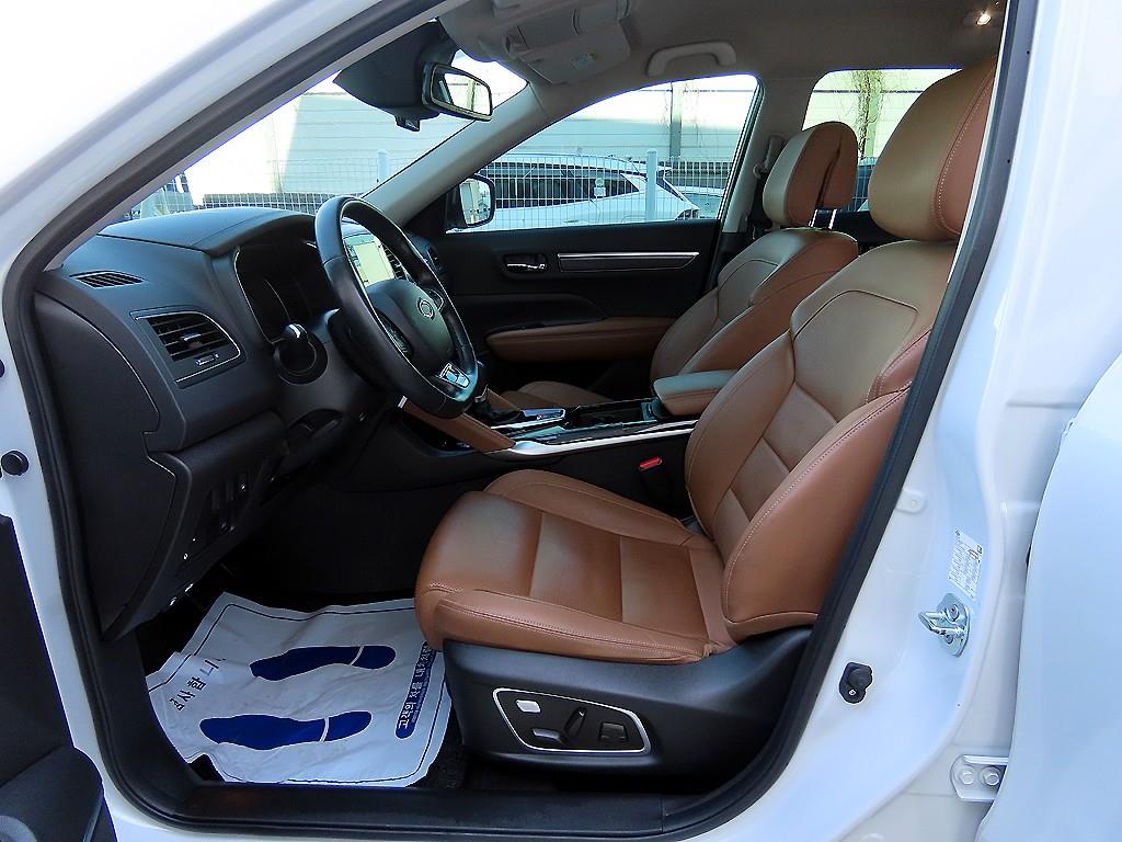 SAMSUNG QM6 - Vista 5