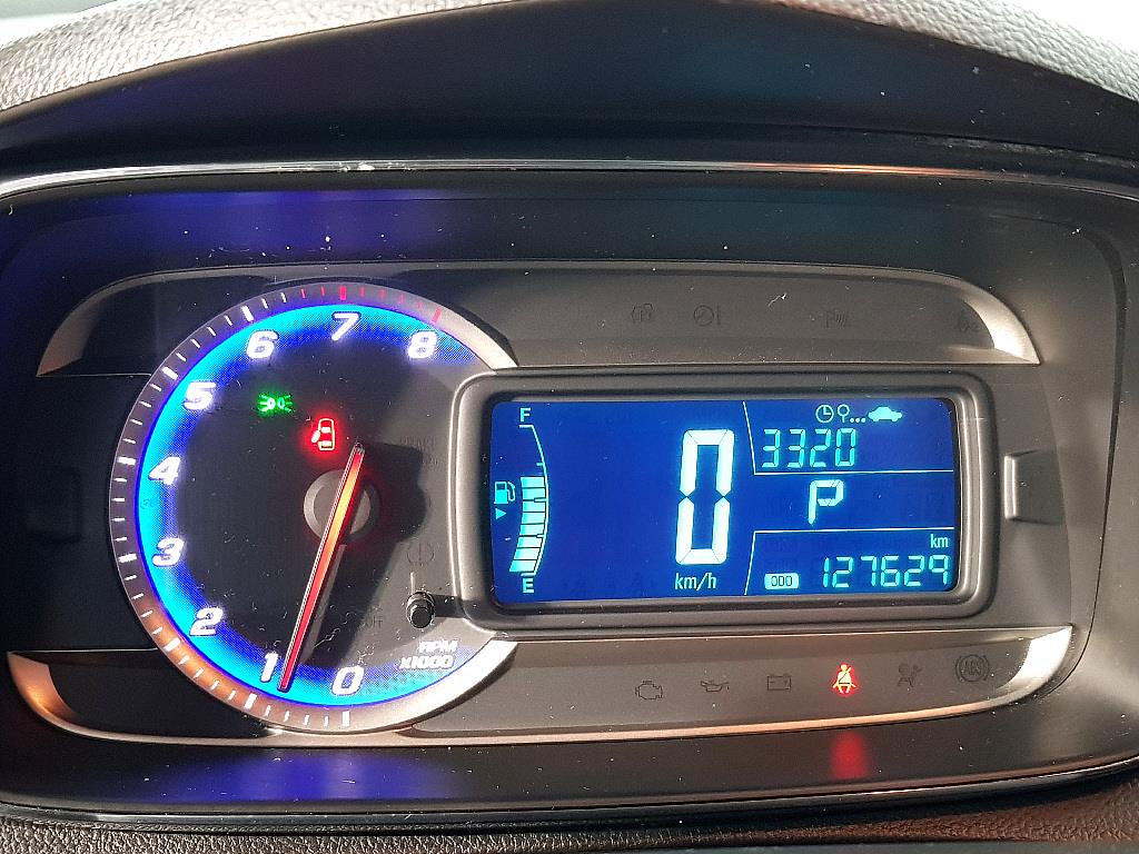 Chevrolet Cruise - Vista 7