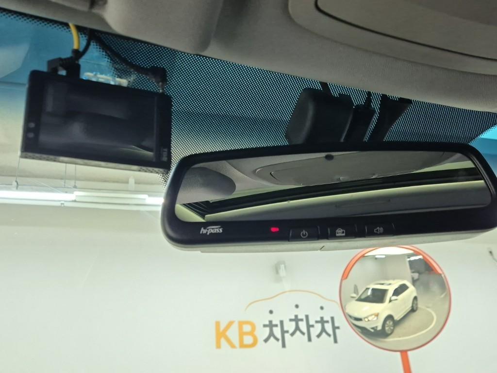 Ssangyong Korando 2014 Blanco - Importación desde Corea - HF Imports Iquique - Foto 17