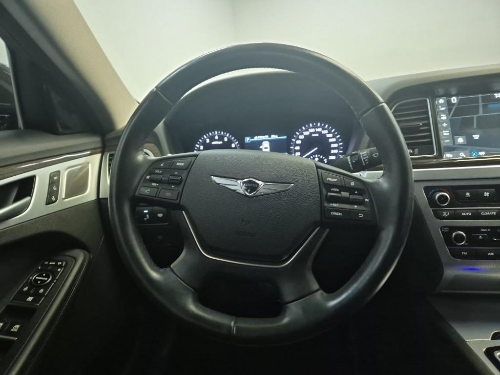 Genesis G80 - Vista 9