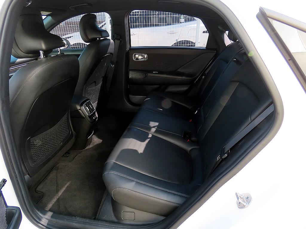 HYUNDAI Ioniq 6 - Vista 6