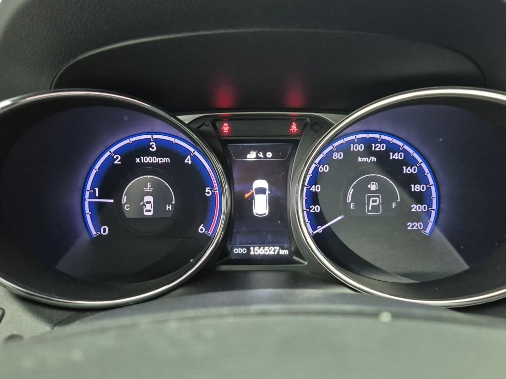 HYUNDAI Tucson - Vista 7