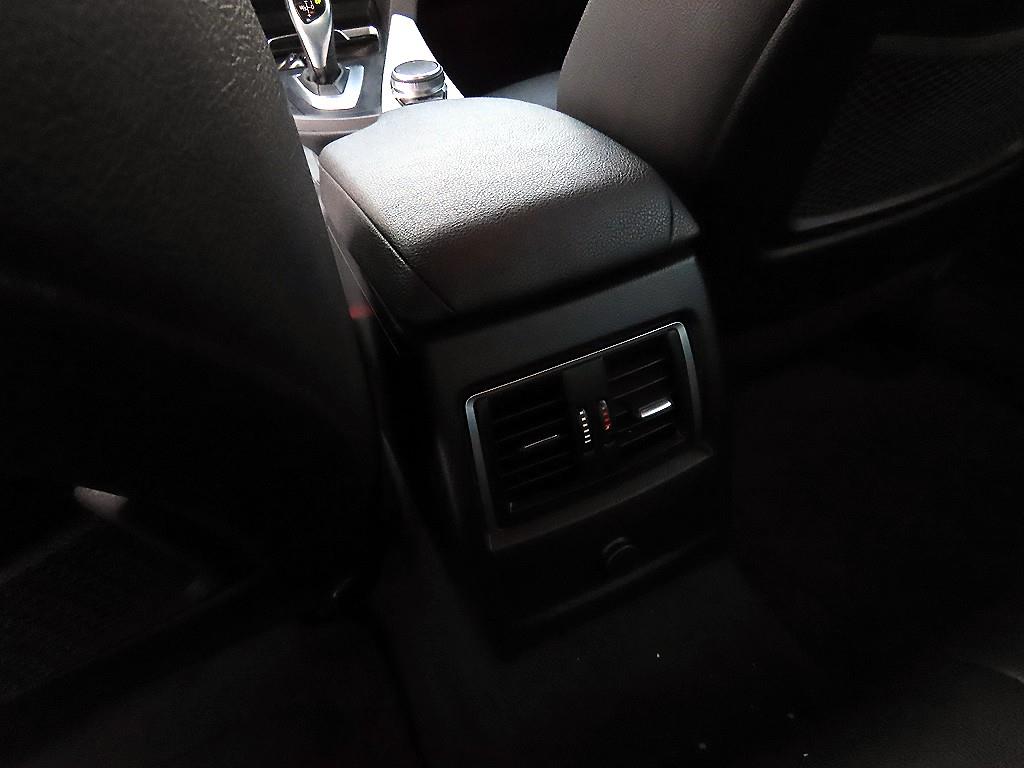 BMW 3 series 2018 Blanco - Importación desde Corea - HF Imports Iquique - Foto 17