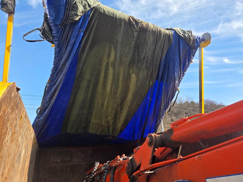 medium and large cargo goso 2006 Amarillo - Importación desde Corea - HF Imports Iquique - Foto 15