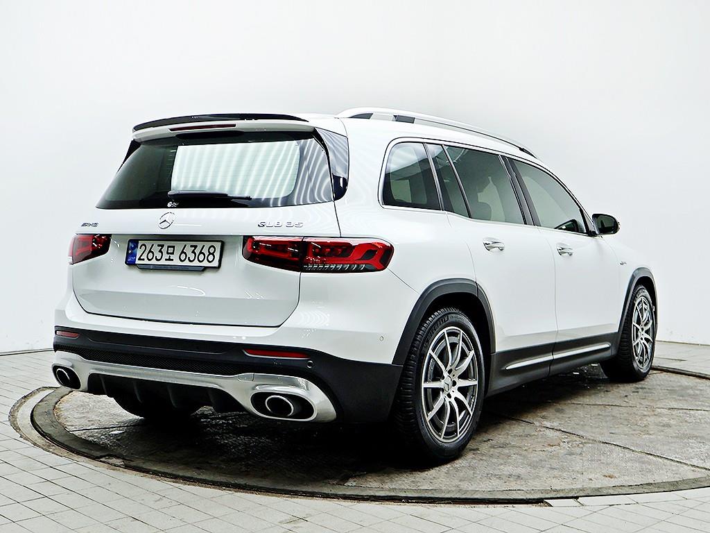 Mercedes Benz GLB Class - Vista 7