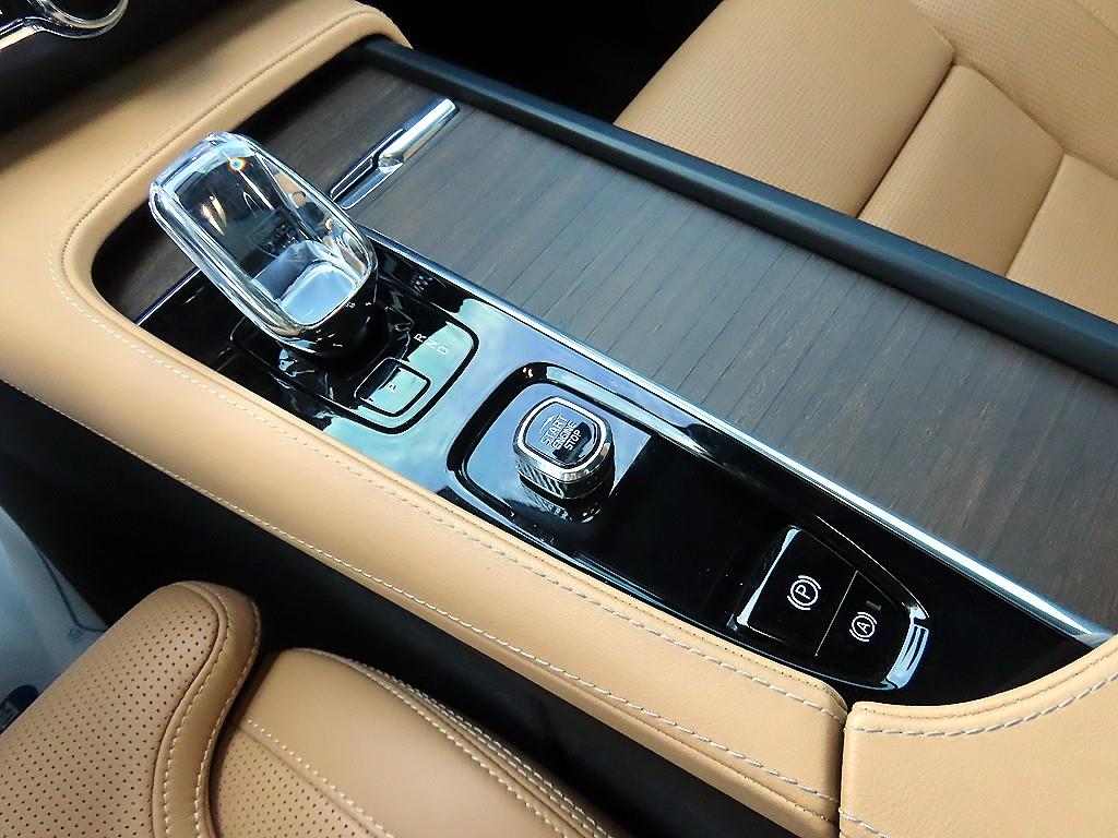 Volvo S90 - Vista 11