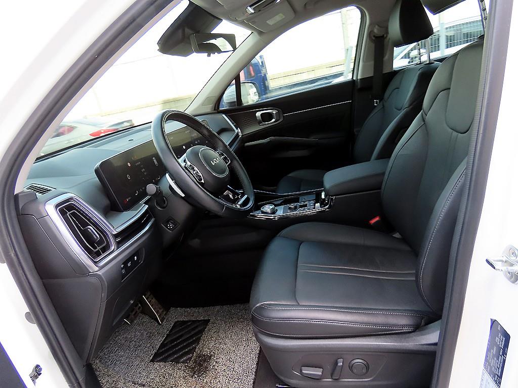 HYUNDAI Sorento - Vista 5