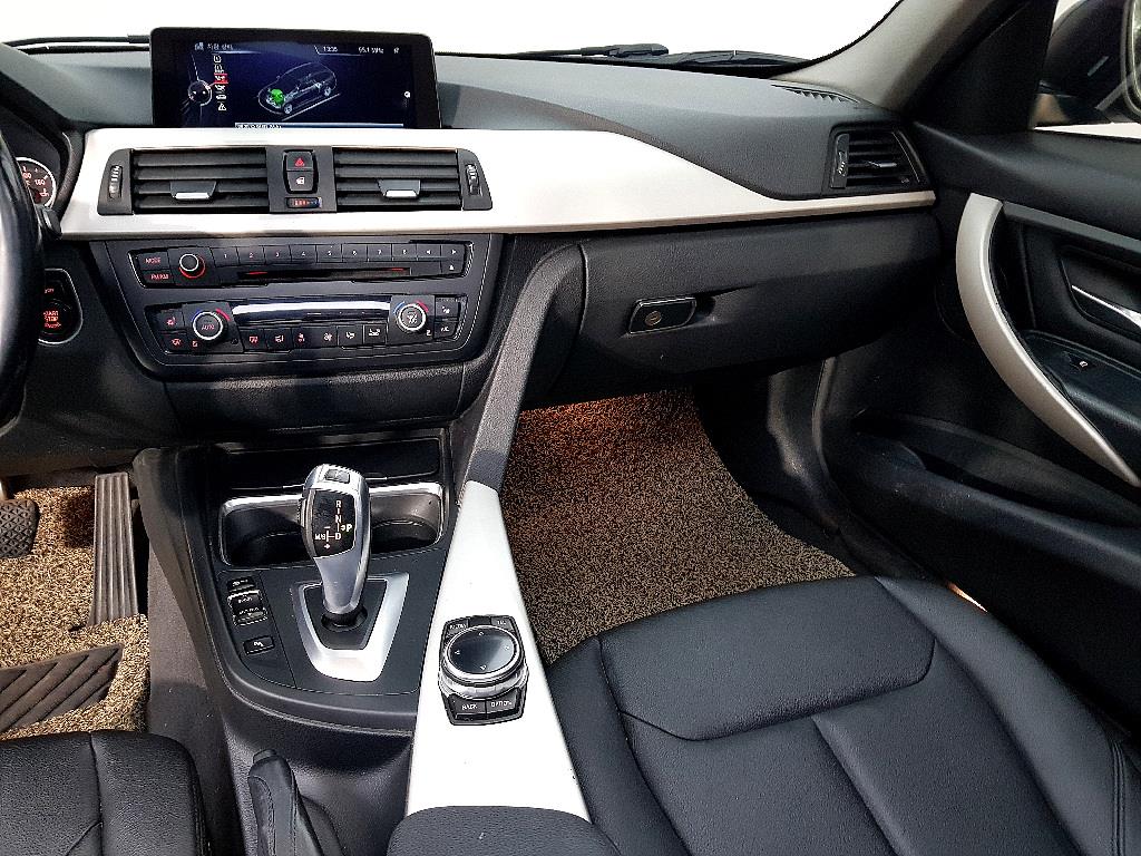 BMW 3 series - Vista 10