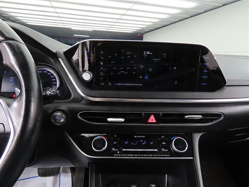 HYUNDAI Sonata - Vista 10