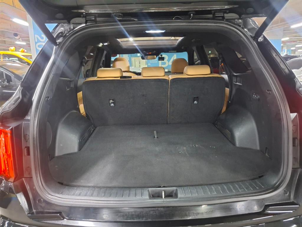 KIA Sorento - Vista 5