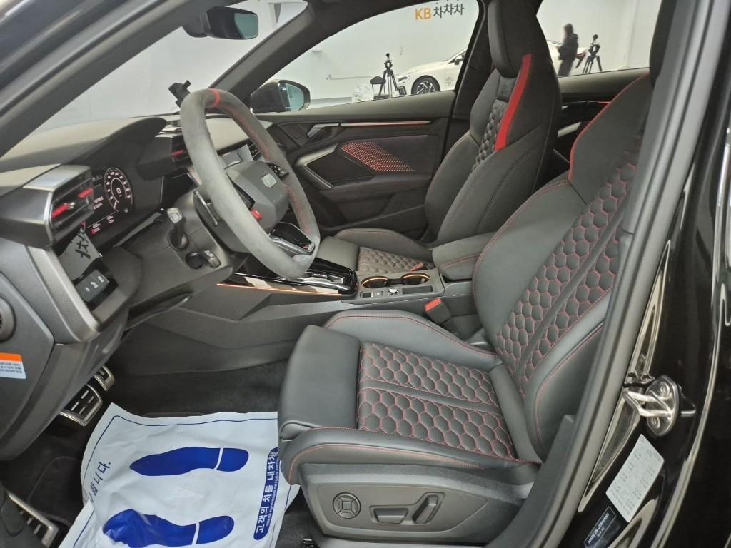 Audi RS3 2025 Negro - Importación desde Corea - HF Imports Iquique - Foto 19
