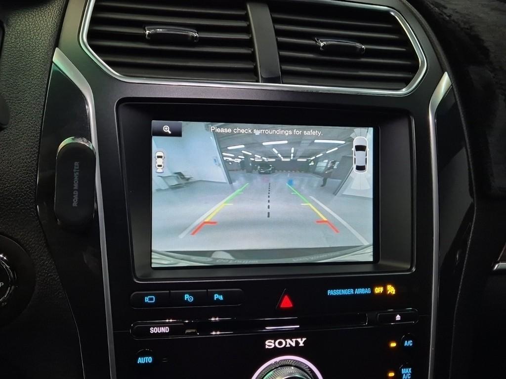 Ford Explorer - Vista 9