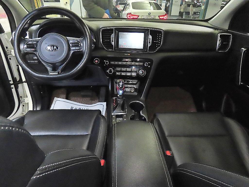 KIA Sportage - Vista 10