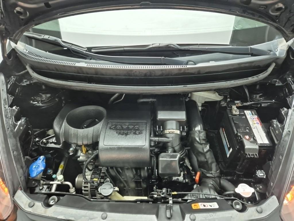 KIA Morning - Vista 5