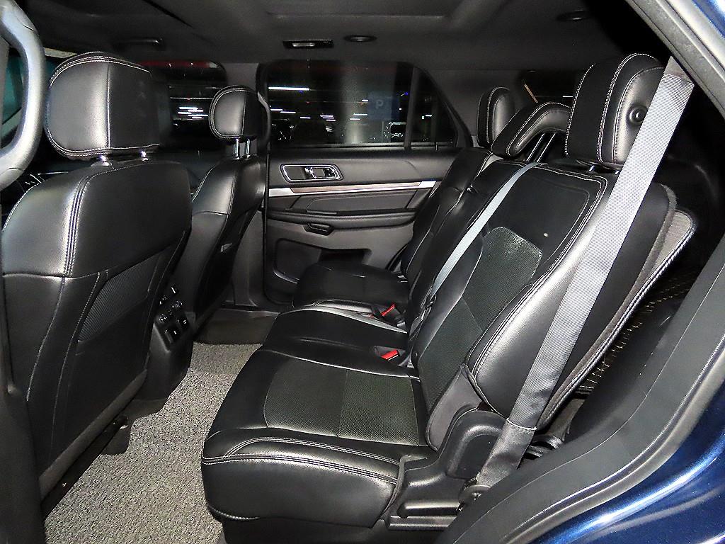 Ford Explorer - Vista 7