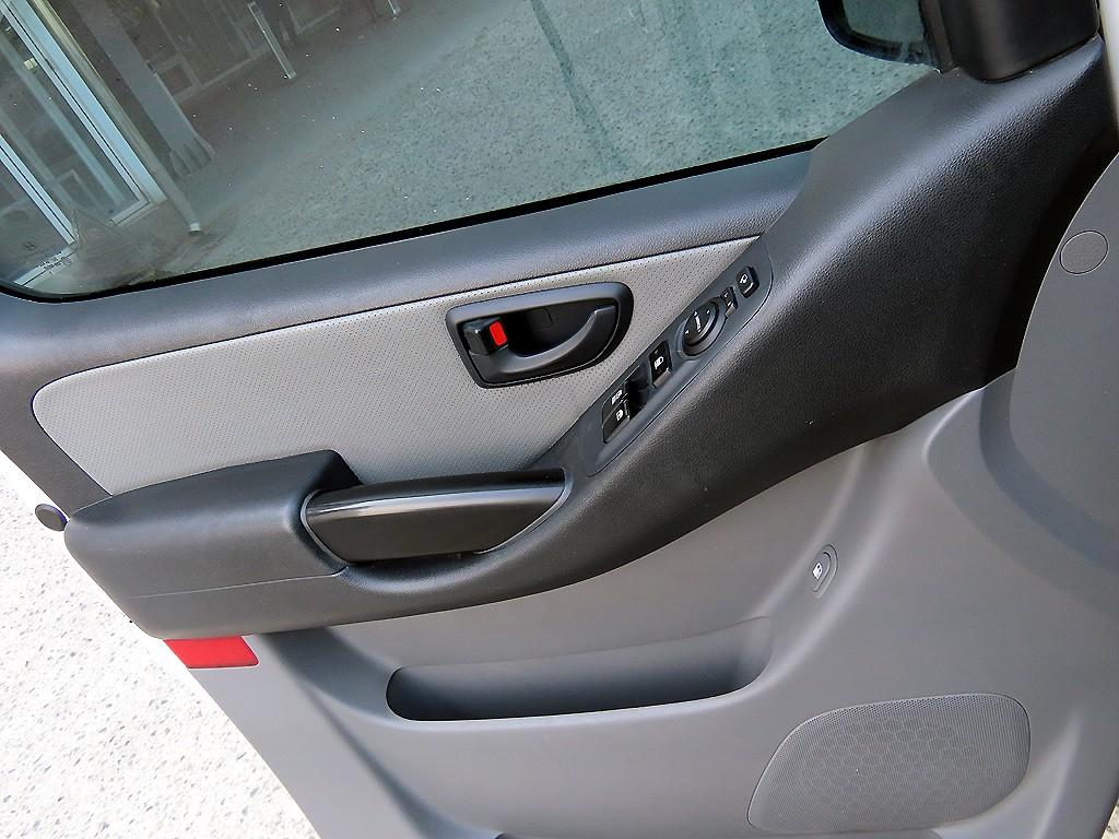 HYUNDAI Starex - Vista 11