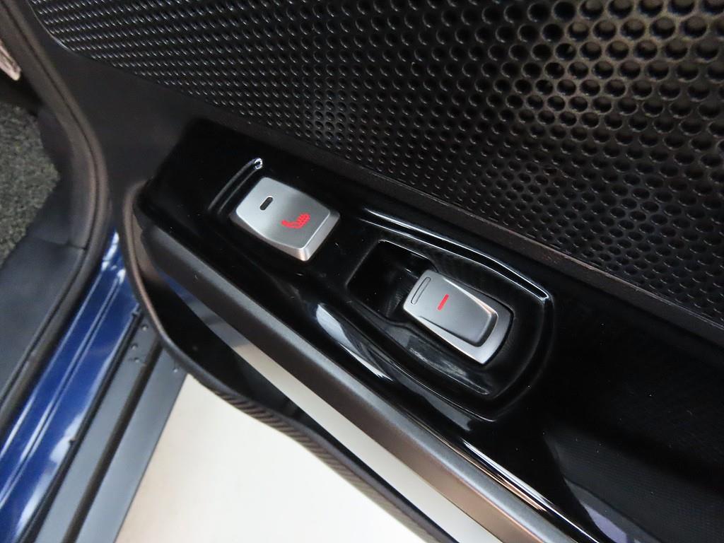 Ssangyong Tivoli 2019 Azul - Importación desde Corea - HF Imports Iquique - Foto 17