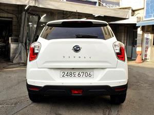 Ssangyong Tivoli - Vista 6