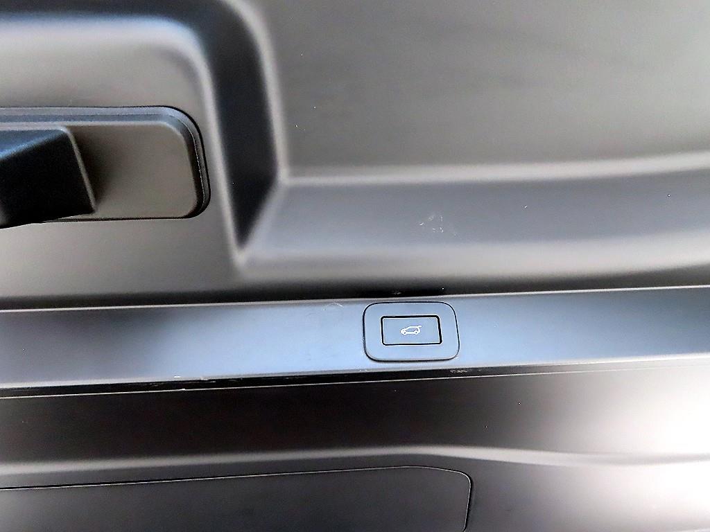 Land Rover Range Rover 2024 Negro - Importación desde Corea - HF Imports Iquique - Foto 15