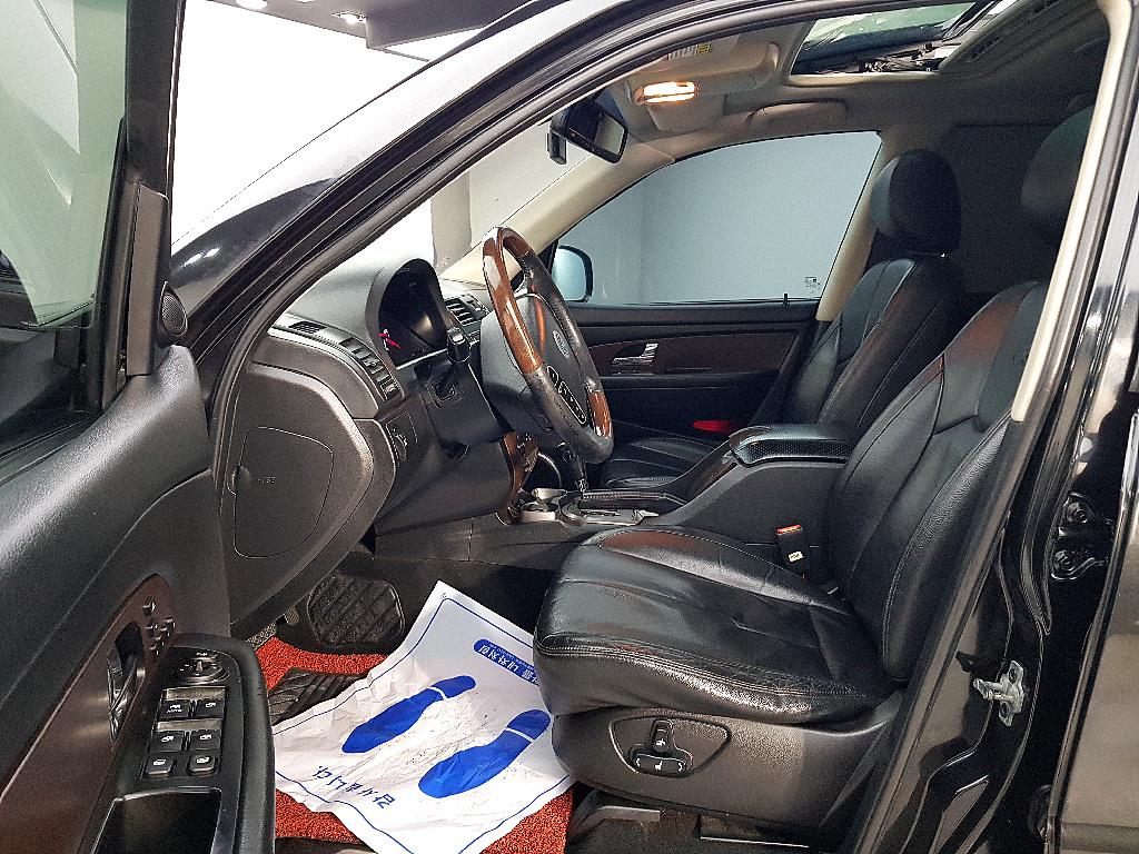 Ssangyong Rexton - Vista 8